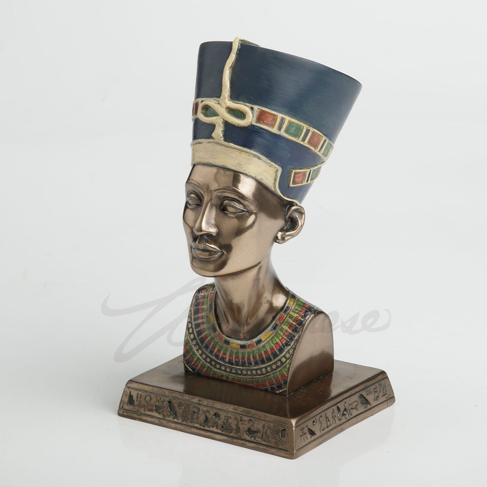 Винтажная бронзовая статуэтка- – обзор и цена Queen Art Craft
