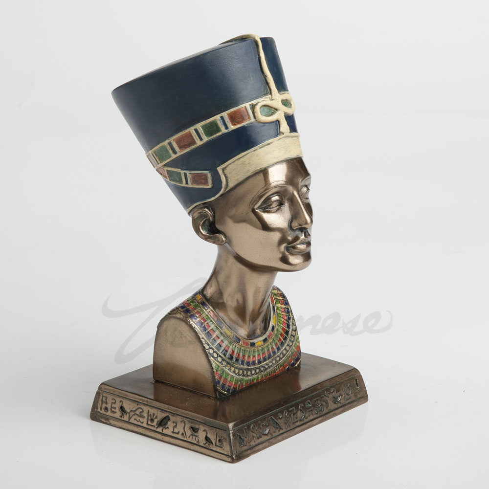 Винтажная бронзовая статуэтка- – обзор и цена Queen Art Craft
